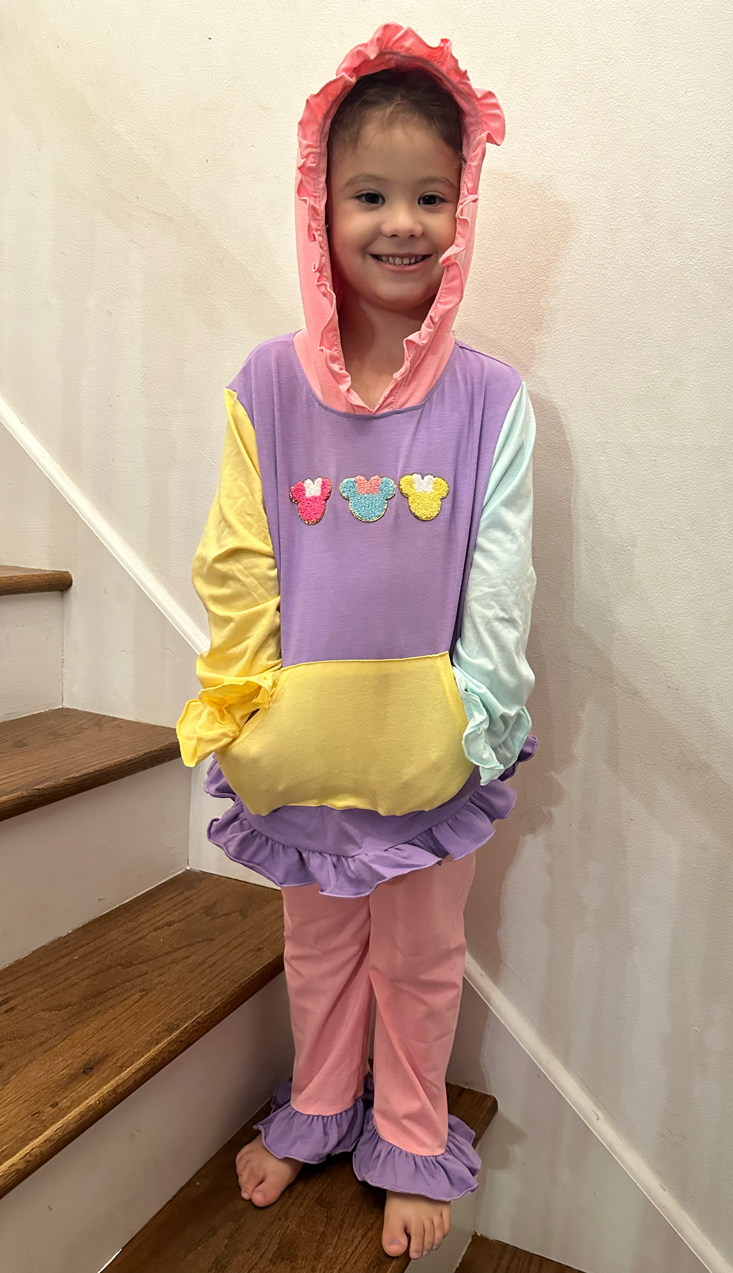 Color block Mouse Hoodie and pants